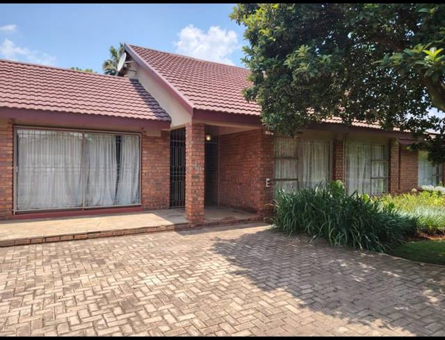 4 BEDROOM HOUSE FOR SALE IN DELMAS